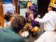 Los hospitales Quirónsalud en Sevilla reciben la visita del paje real para niños de trabajadores, ingresados y Hogar de Nazaret